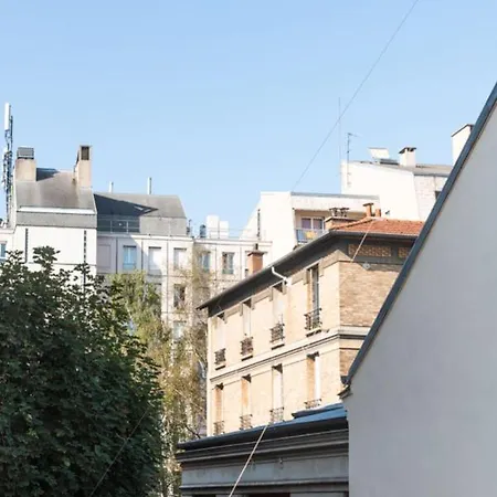 Apartment Bright Close To The Buttes Chaumont *